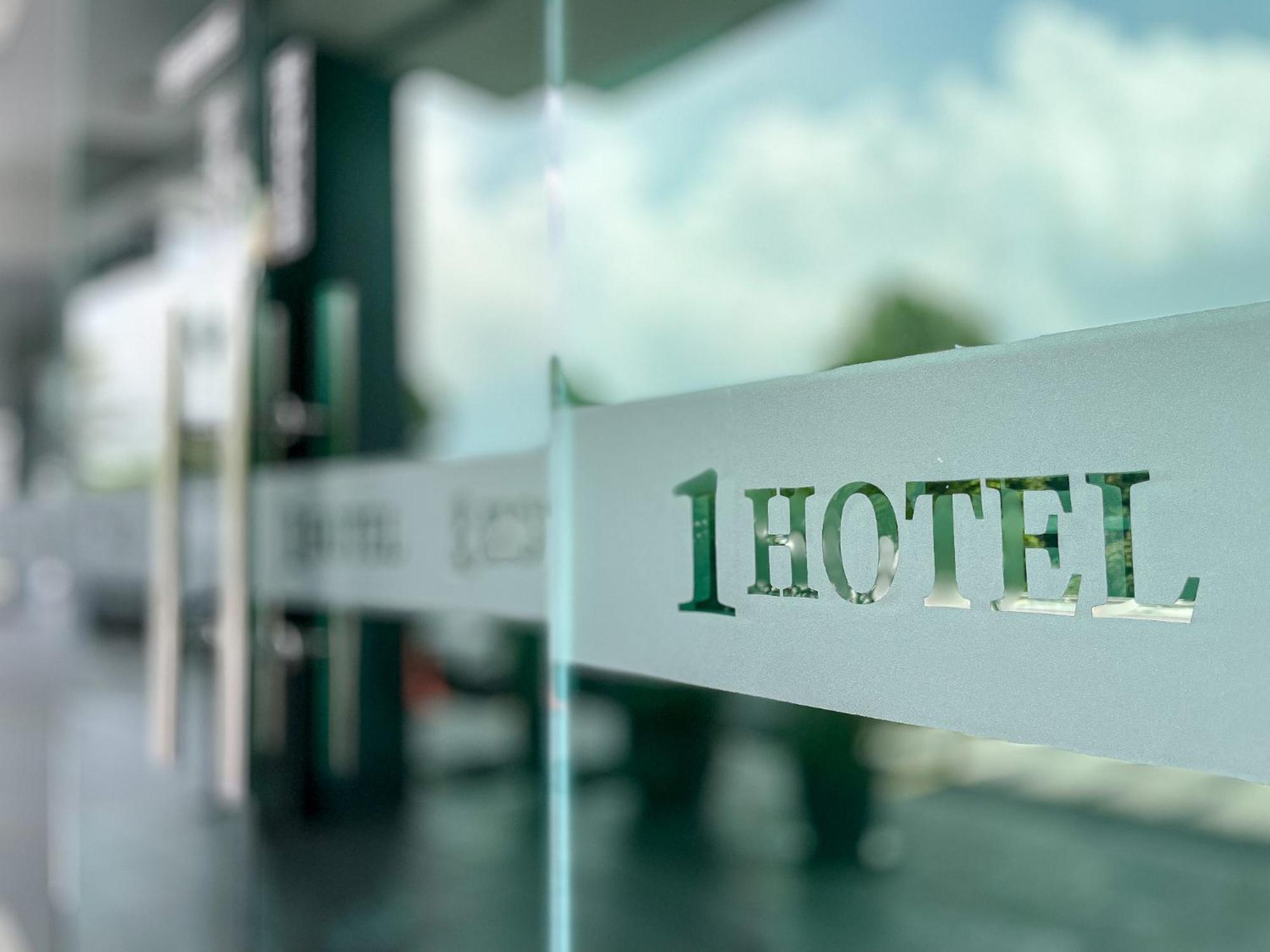 1 Hotel Mahkota Cheras Eksteriør bilde