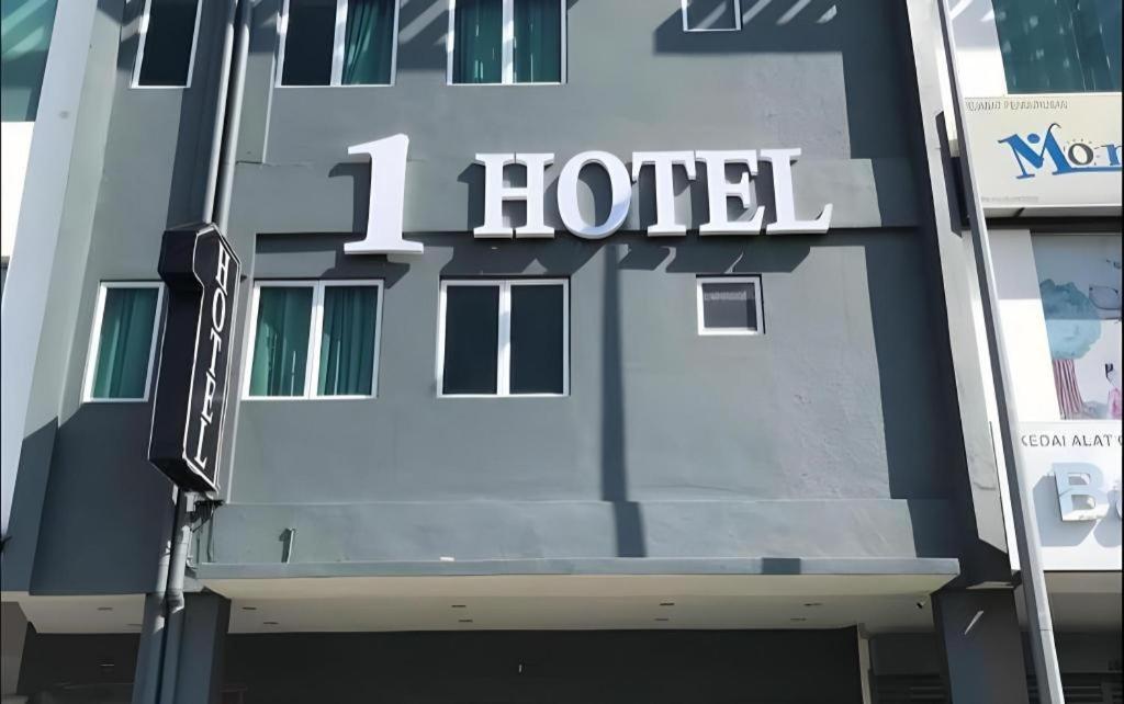 1 Hotel Mahkota Cheras Eksteriør bilde